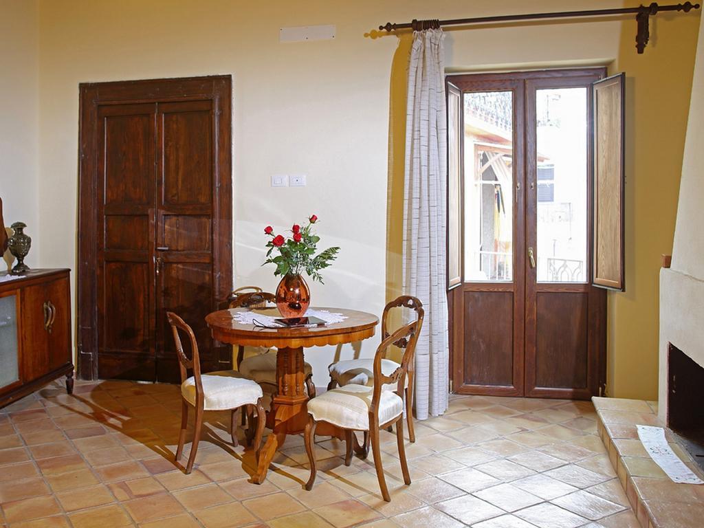Crosia Palazzo Madeo - Residenza D'Epoca Bed & Breakfast エクステリア 写真