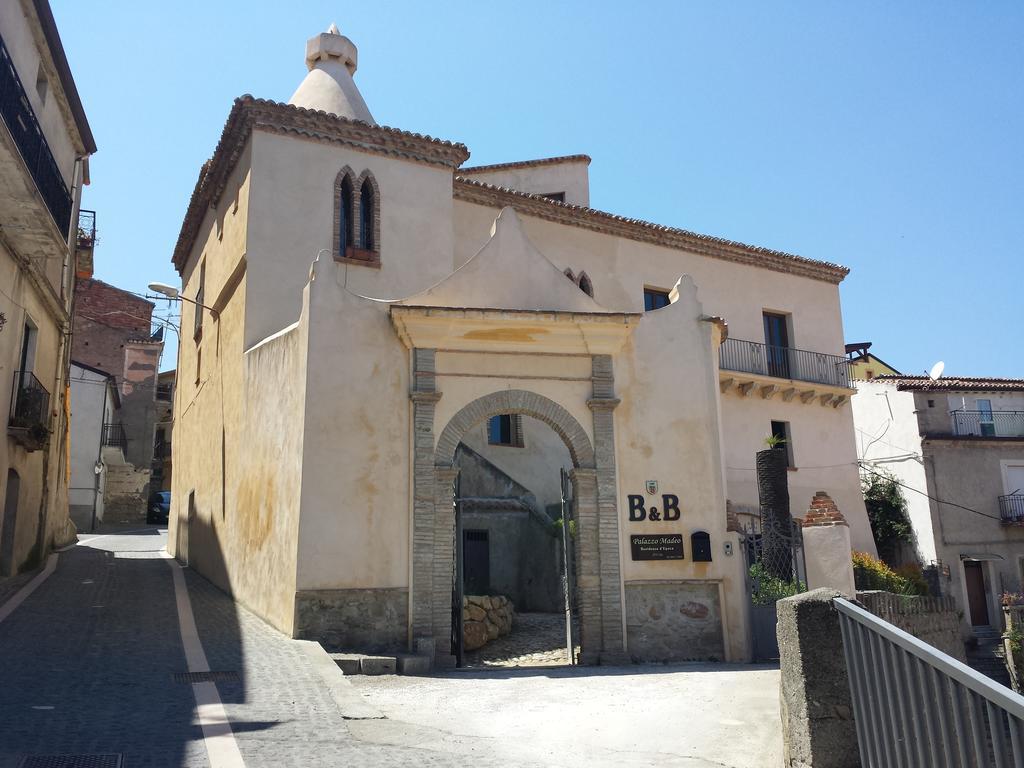 Crosia Palazzo Madeo - Residenza D'Epoca Bed & Breakfast エクステリア 写真