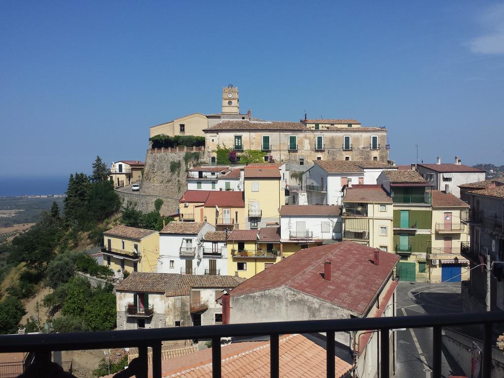 Crosia Palazzo Madeo - Residenza D'Epoca Bed & Breakfast エクステリア 写真