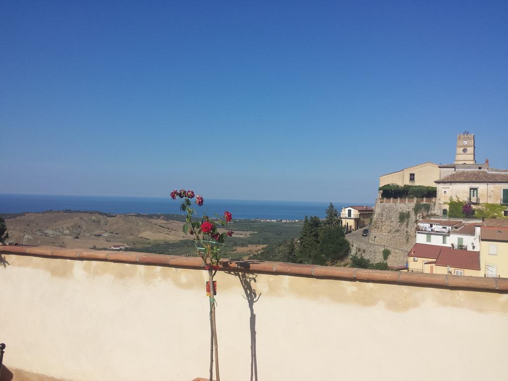 Crosia Palazzo Madeo - Residenza D'Epoca Bed & Breakfast エクステリア 写真