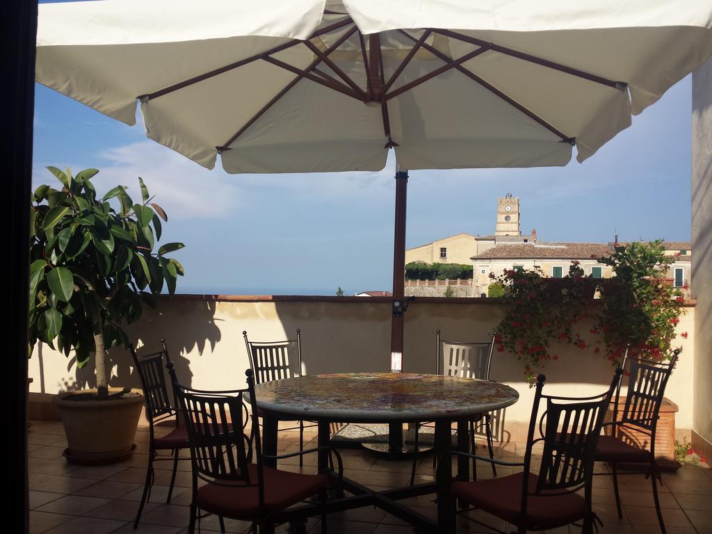 Crosia Palazzo Madeo - Residenza D'Epoca Bed & Breakfast エクステリア 写真